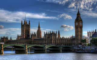 我当场沉默了：我差点因为开云网页踩坑，我越查越不对